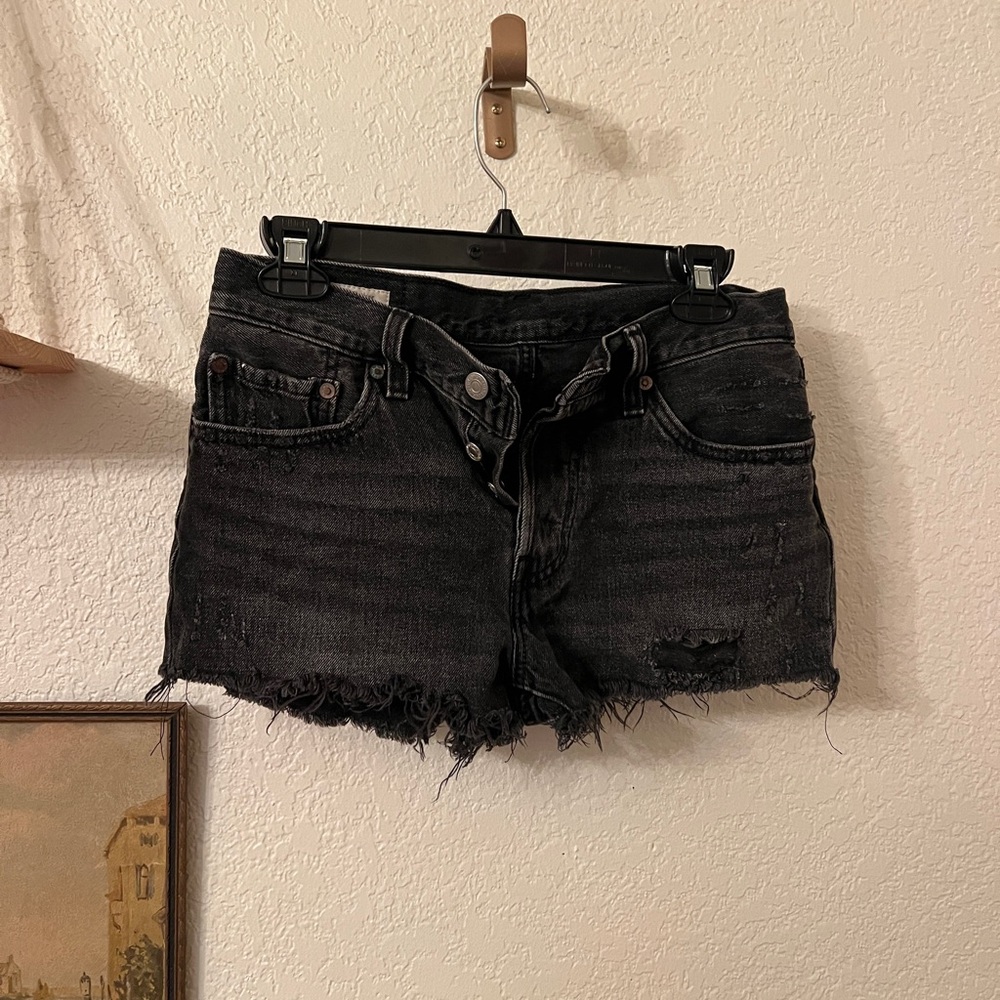 LEVI Black Distressed Denim Shorts